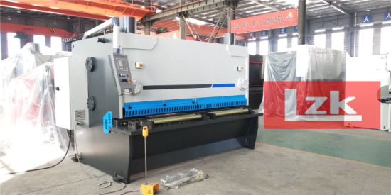 لوحة سميكة 40 مم الهيدروليكية التلقائي CNC المقصلة الصفائح المعدنية