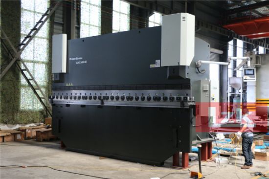 آلة ثني الصفائح المعدنية CNC الكبيرة بطول 6 أمتار 400 طن